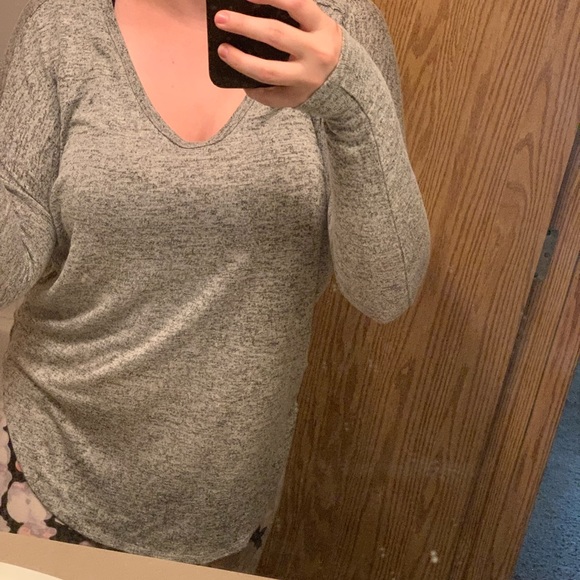 Garage high-low flowy tee - Picture 8 of 8